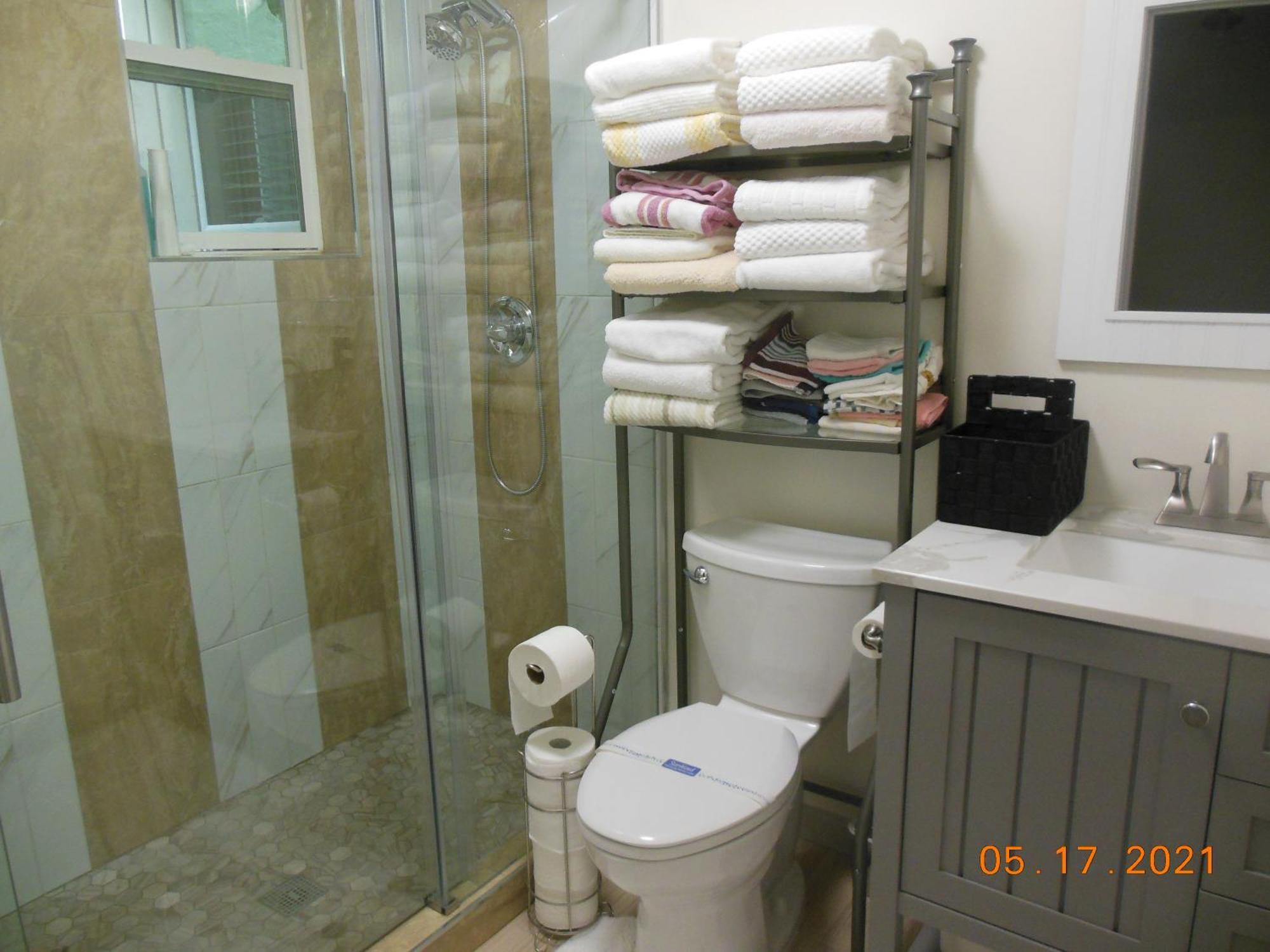 Alameda 2 Bedroom 2 Ba Apt, Ac, 3 Blocks To Beach & Shopping Center & Free Parking 외부 사진